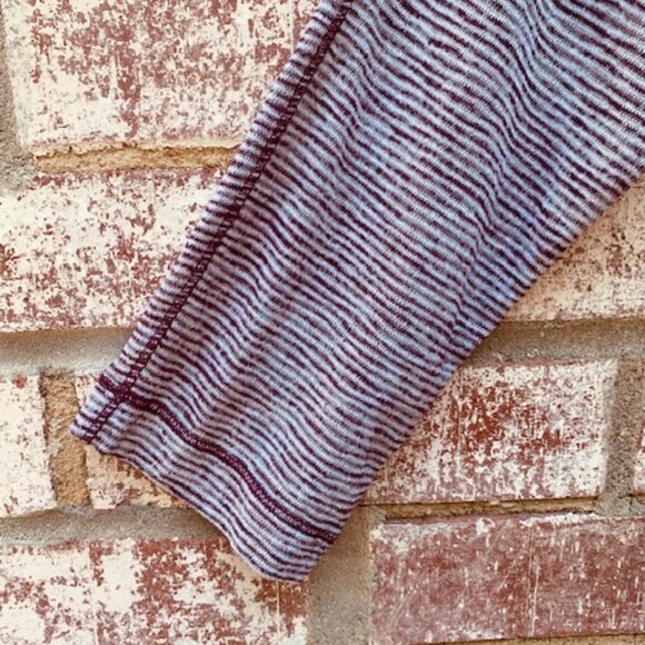 Ann Taylor LOFT boat neck top size medium purple - Picture 4 of 9